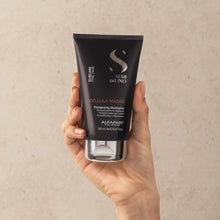 Cargar imagen en el visor de la galería, Alfaparf Milano Semi di Lino Sublime Cell Madre Concentrado Definidor de Rizos 150ml