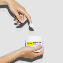 Cargar imagen en el visor de la galería, YE REPAIR REPARATIVE MASK 300ml 2024