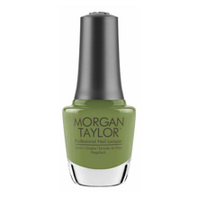 Cargar imagen en el visor de la galería, ESMALTE MORGAN TAYLOR 15ML LEAF IT ALL BEHIND 3110483