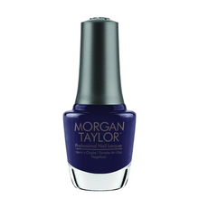 Cargar imagen en el visor de la galería, ESMALTE MORGAN TAYLOR 15ML MIDNIGHT SLEIGHRIDE 3110411