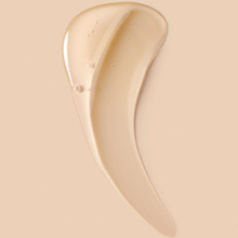 Cargar imagen en el visor de la galería, Textura Shampoo Ouidad Curls Shaper 100ml para limpieza suave de rizos.