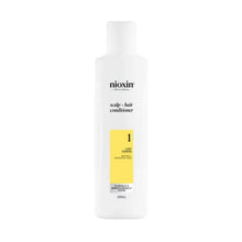 Cargar imagen en el visor de la galería, Nioxin Sistema #1 Acondicionador Scalp Therapy Anticaída 300 ml para cabello natural con pérdida de densidad ligera.
