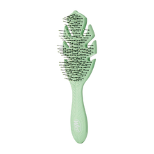 Cargar imagen en el visor de la galería, Wet Brush Go Green Cepillo Detangler Green