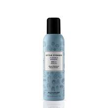 Cargar imagen en el visor de la galería, Alfaparf Milano Style Stories Flexible Mousse 250ml espuma de fijación elástica y brillo natural para un peinado con movimiento