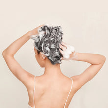 Cargar imagen en el visor de la galería, Alfaparf Milano Semi di Lino Curls Enhancing Shampoo 250ml
