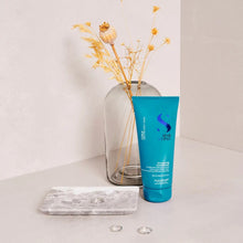 Cargar imagen en el visor de la galería, Alfaparf Milano Semi di Lino Curls Enhancing Low Acondicionador 200ml
