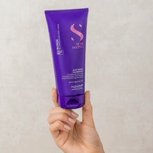 Cargar imagen en el visor de la galería, Alfaparf Milano Semi di Lino Blonde &amp; Brunette Anti-Yellow Acondicionador 200ml
