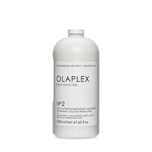 Cargar imagen en el visor de la galería, Olaplex No.2 Bond Perfector Hair Treatment 2000ml
