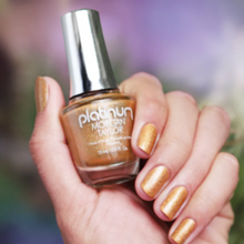 Cargar imagen en el visor de la galería, ESMALTE MORGAN TAYLOR 15ML JUST LIKE MAGIC 3110313 PAD
