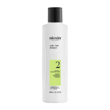 Cargar imagen en el visor de la galería, Nioxin Sistema #2 Shampoo Anticaída de 300 ml para cabello natural con adelgazamiento progresivo
