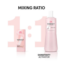 Cargar imagen en el visor de la galería, Wella Shinefinity Activador Brocha Y Cio 1Lt
