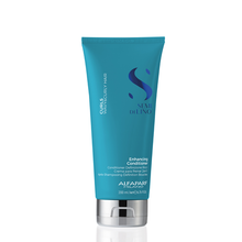 Cargar imagen en el visor de la galería, Alfaparf Milano Semi di Lino Curls Enhancing Low Acondicionador 200ml para rizos definidos e hidratados sin frizz
