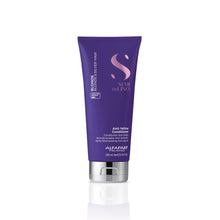 Cargar imagen en el visor de la galería, Alfaparf Milano Semi di Lino Blonde Anti-Yellow Acondicionador 200ml matizador para rubios perfectos y brillantes sin nudos
